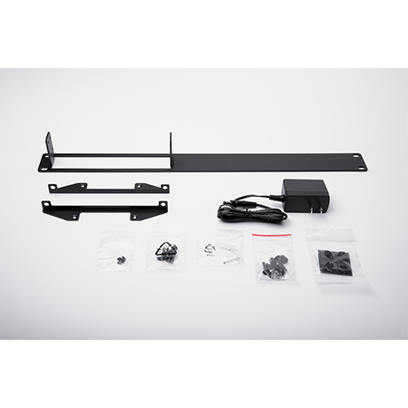 Araknis 220 Router - Package contents